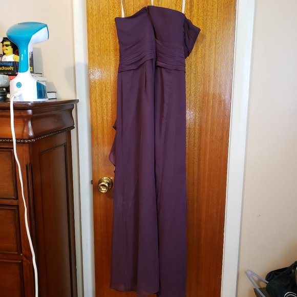 David's Bridal Bridesmaids Dress PLUM Size 8 - Picture 2 of 4